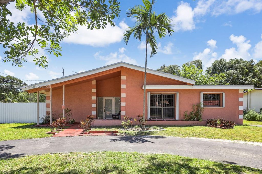 Photo of 3405 E Shore Rd, Miramar, FL 33023 (MLS # A12017939)