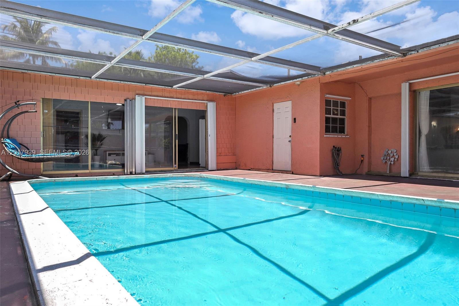 MIRAMAR ISLES SEC 1 - Residential