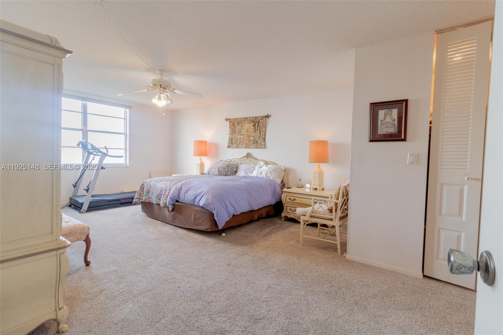 WINSTON TOWERS 500 CONDO - Residential