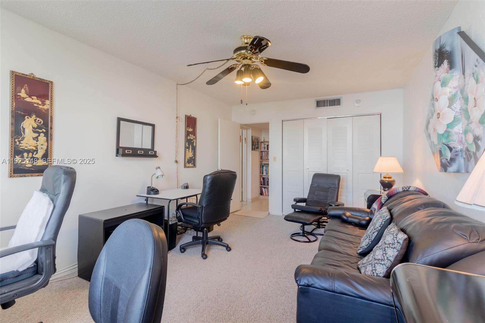 WINSTON TOWERS 500 CONDO - Residential