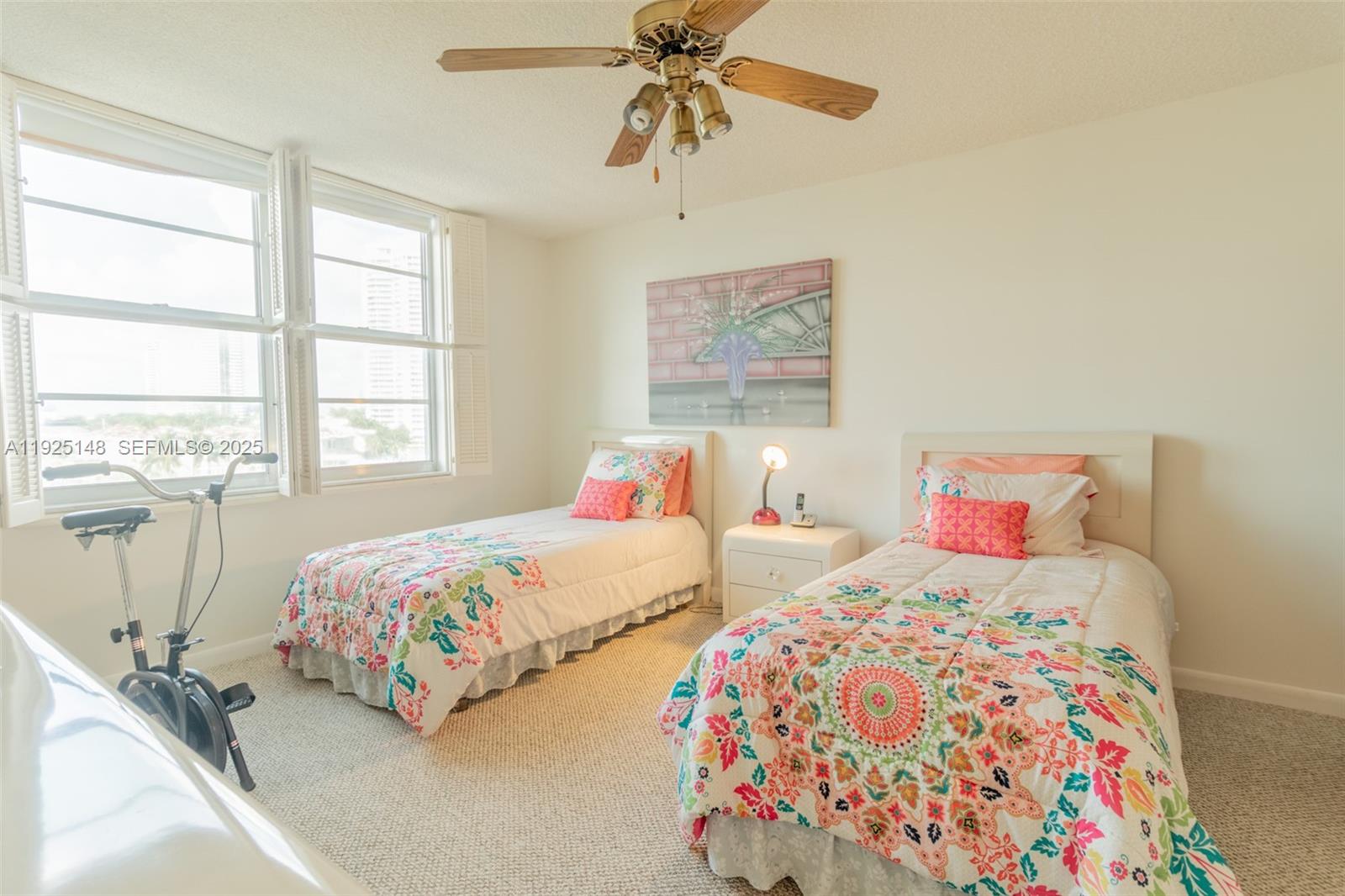 WINSTON TOWERS 500 CONDO - Residential