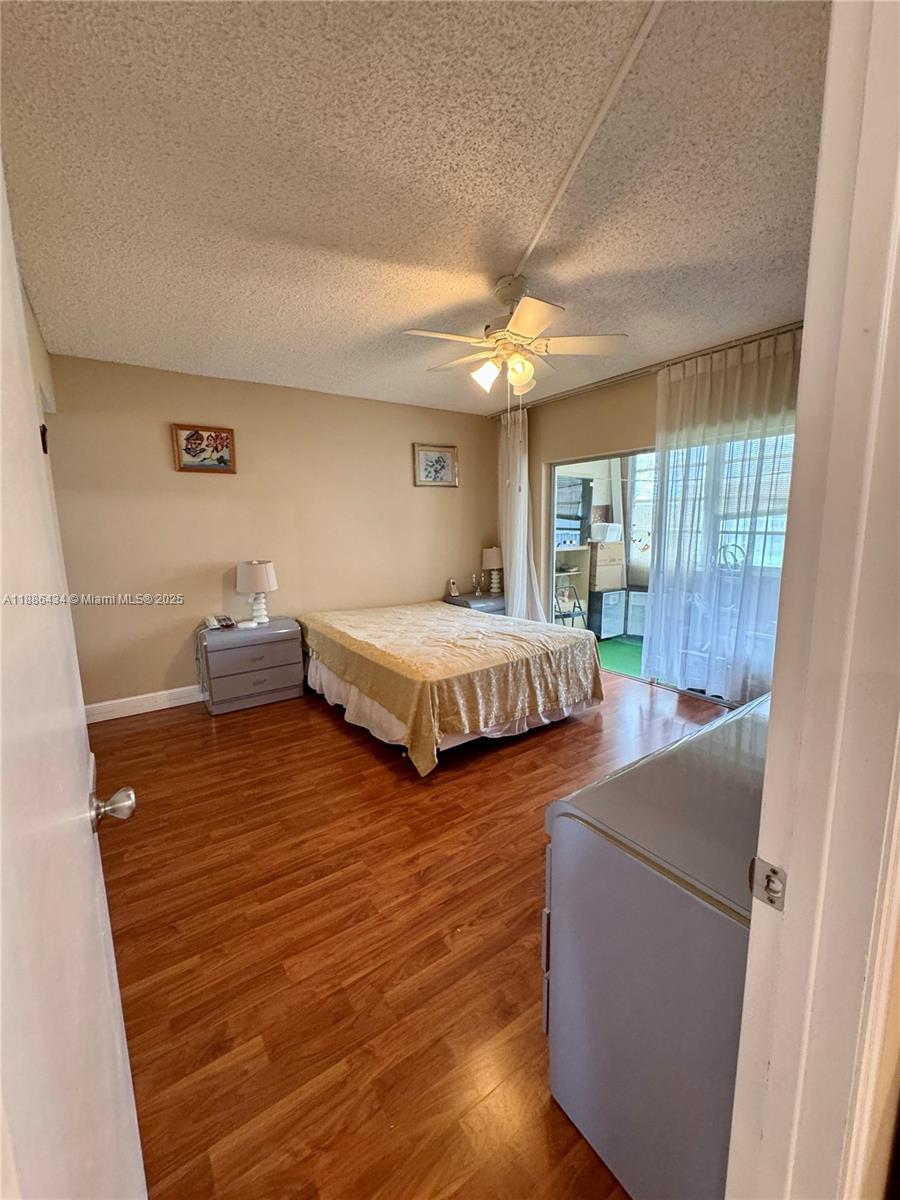 SANDALFOOT SOUTH TWO COND - Residential