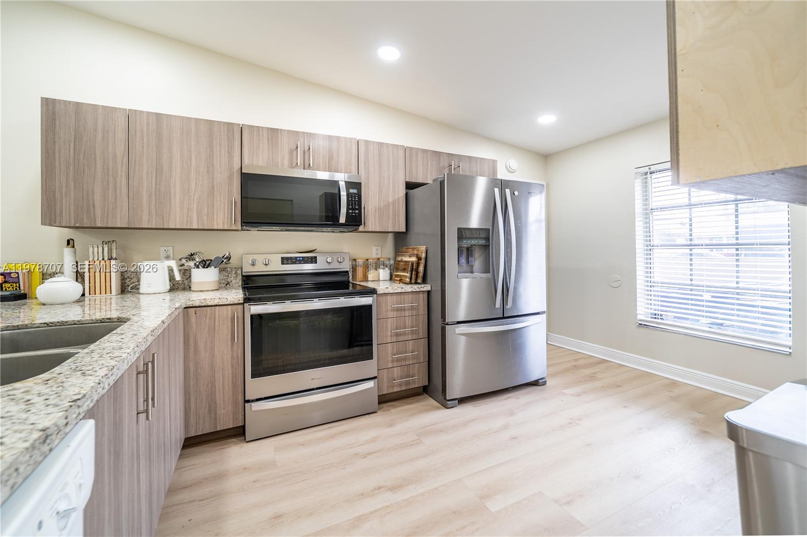 MEADOWS OF MIRAMAR PHASE - Residential