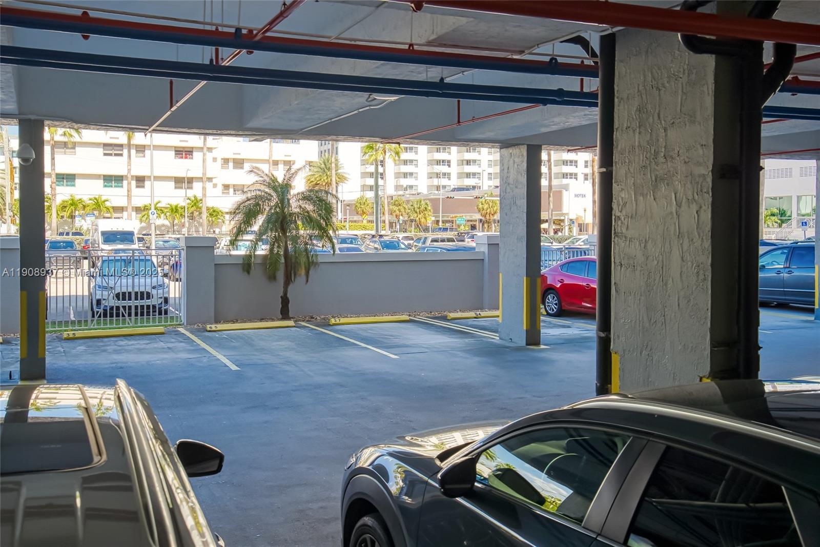 CAPOMAR CONDO - Residential Lease