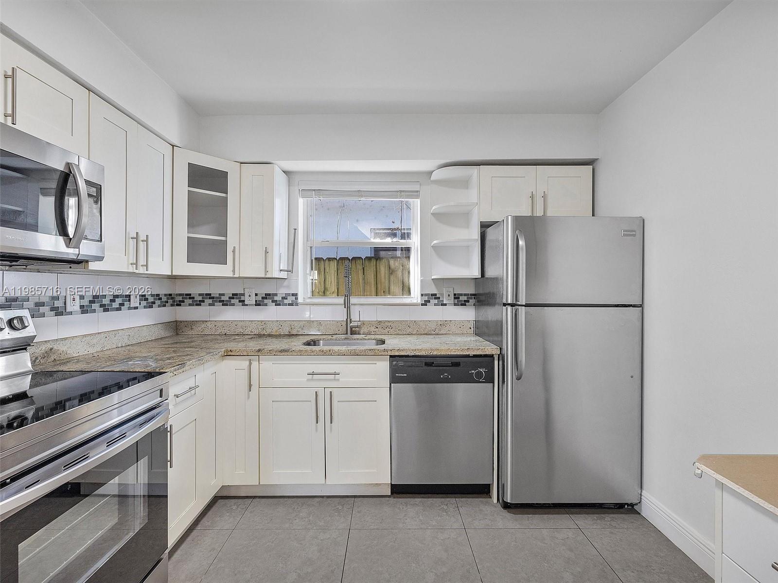 COLUMBIA PARK CORR PL - Residential Lease