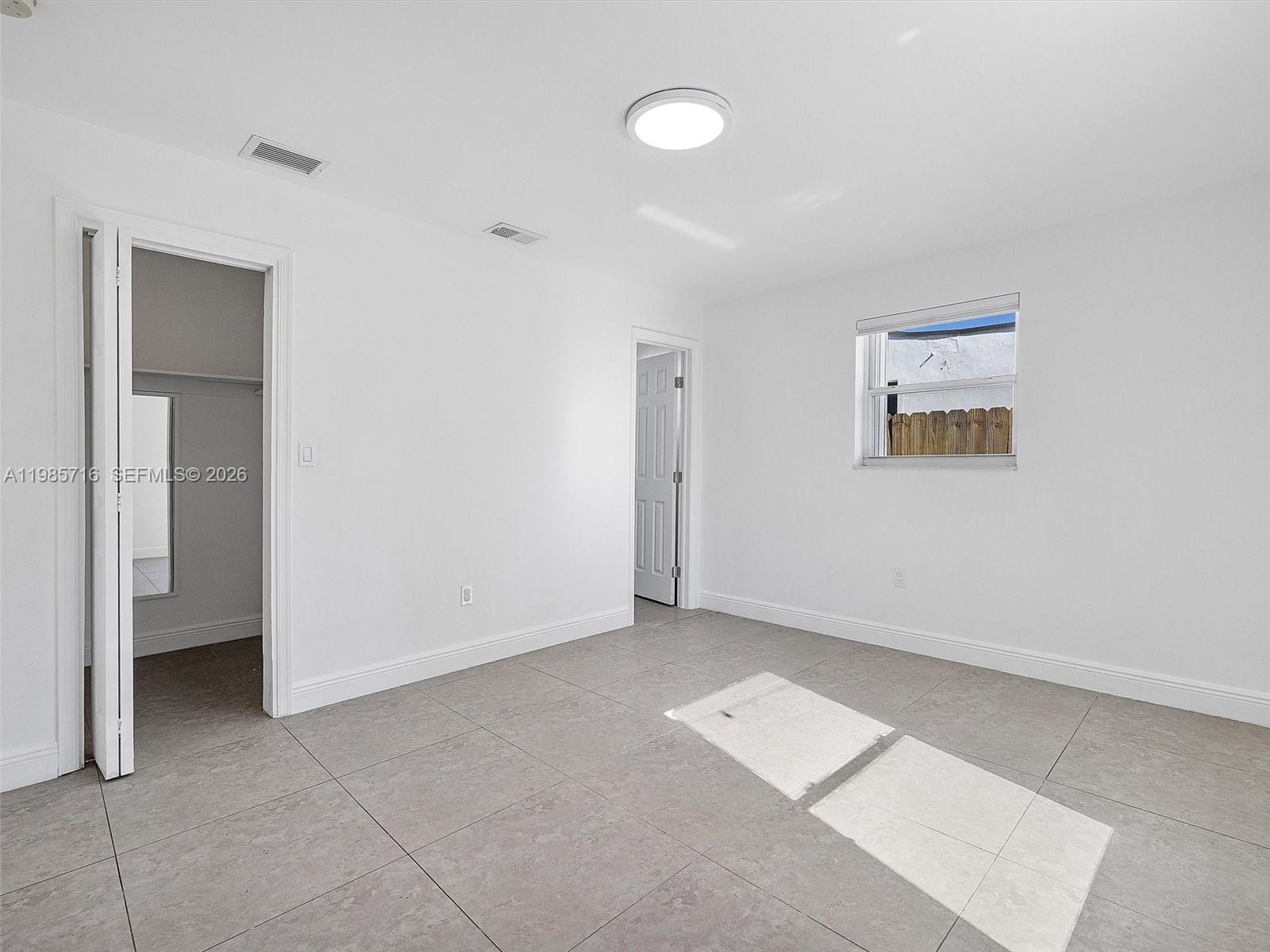 COLUMBIA PARK CORR PL - Residential Lease