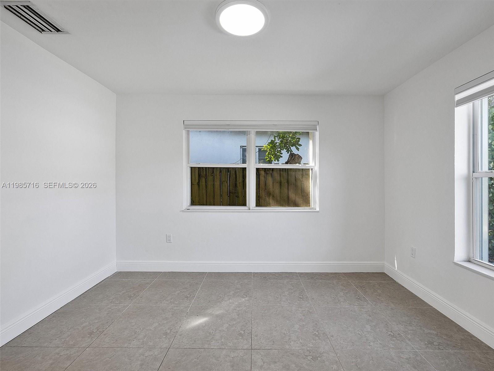 COLUMBIA PARK CORR PL - Residential Lease