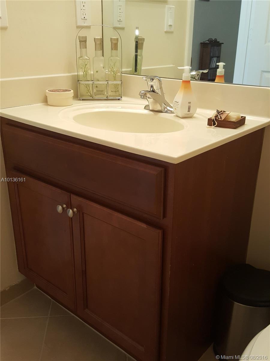 Sunset Residential - Residential Lease