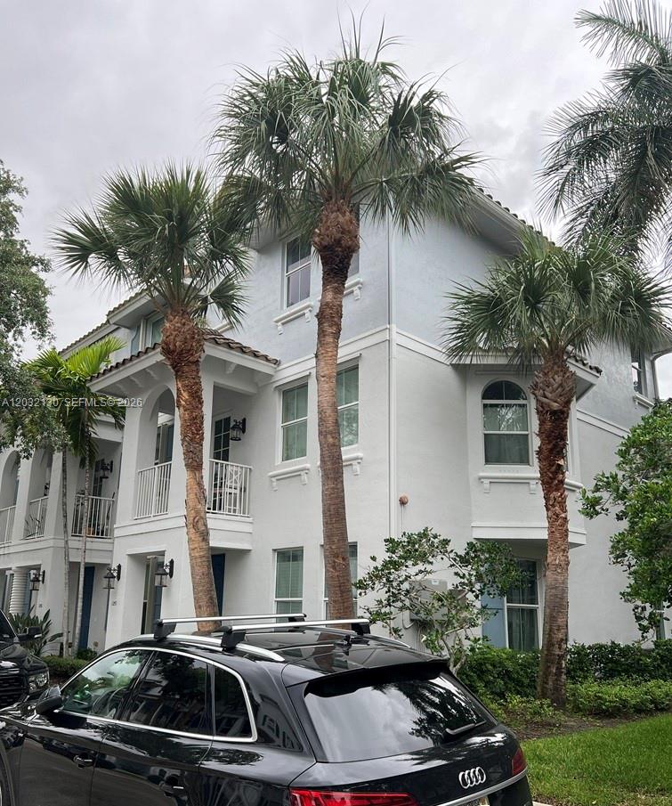 Photo of Boynton Beach, FL 33426 (MLS # A12032130)