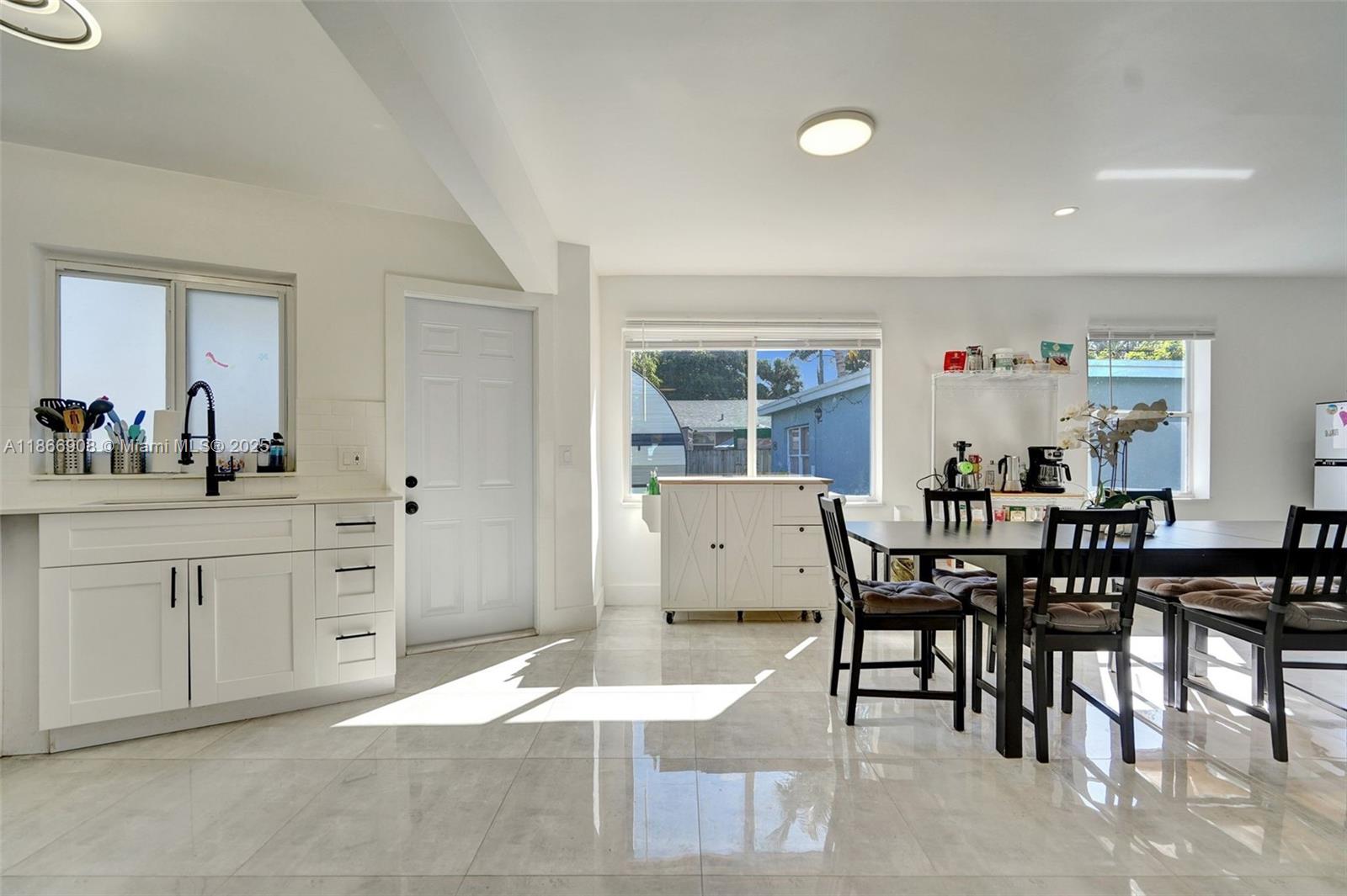 CLAIR LAKE - Residential Lease