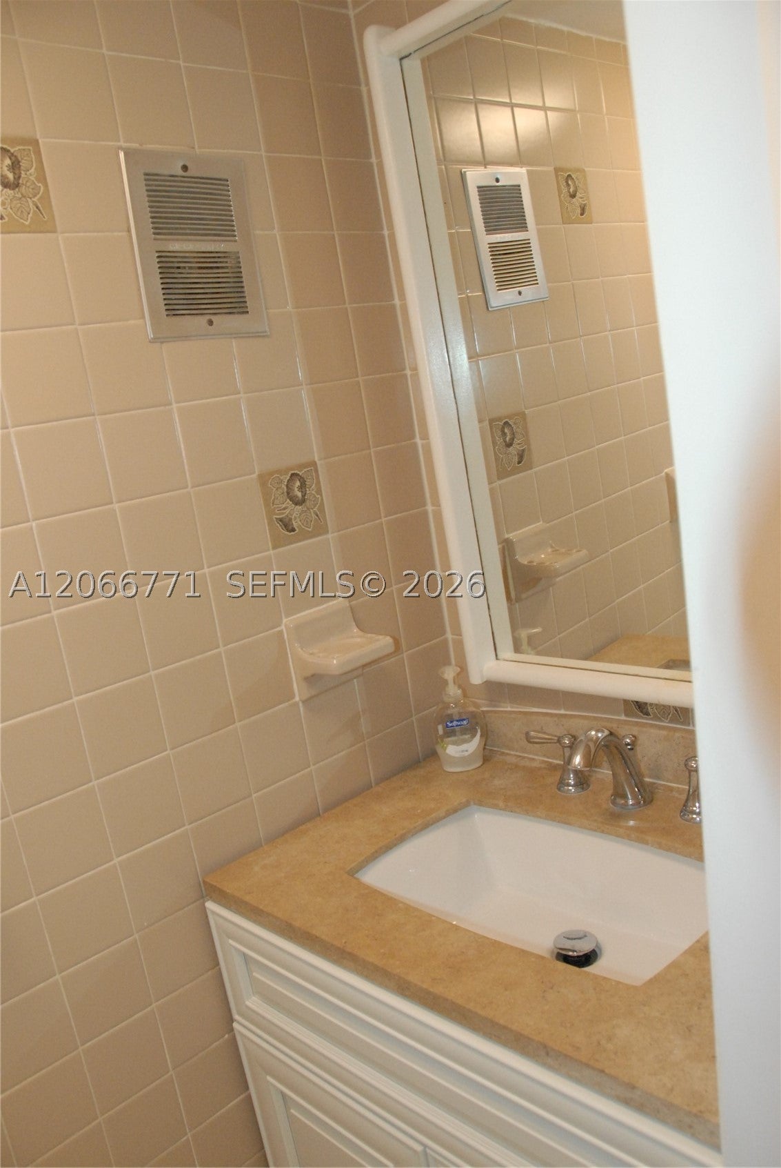10907 N Kendall Dr 416