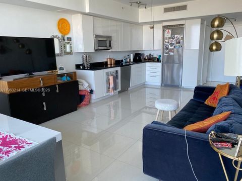 92 SW 3rd St 2107 Miami FL 33130