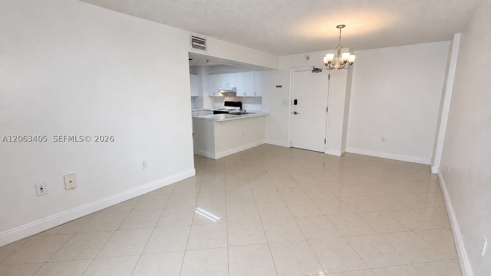 104 SW 9th St 1403