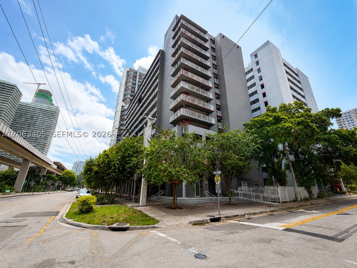 104 SW 9th St