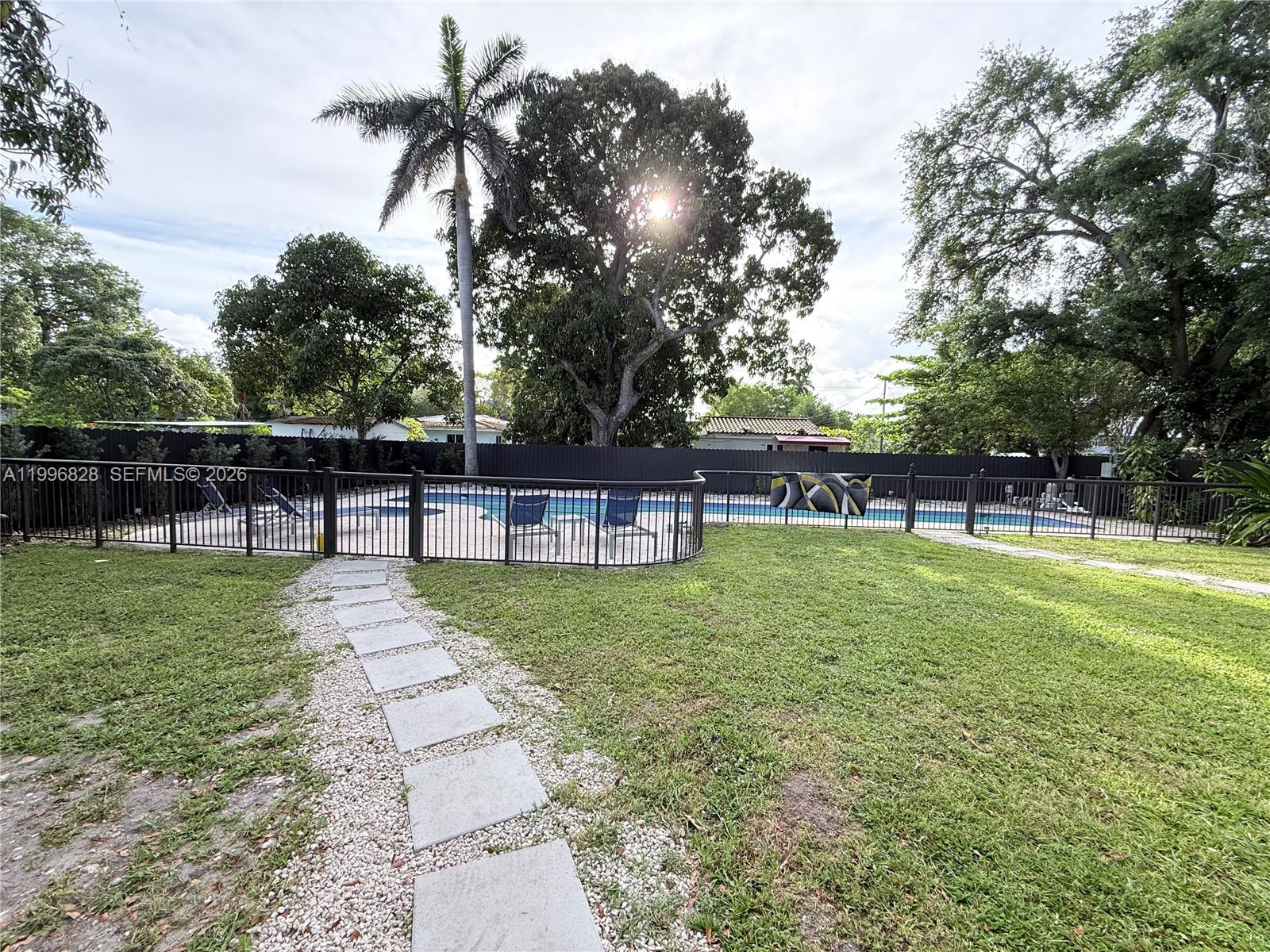 North Miami - Residential