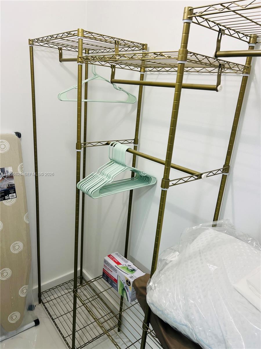 North Miami - Residential