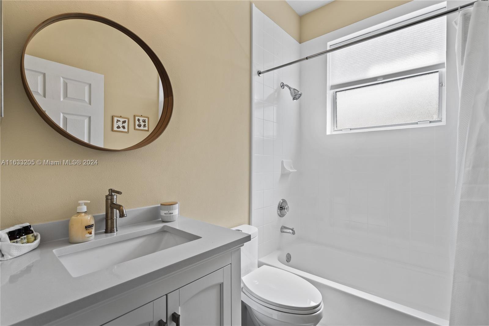 MIRAMAR PATIO HOMES - Residential Lease