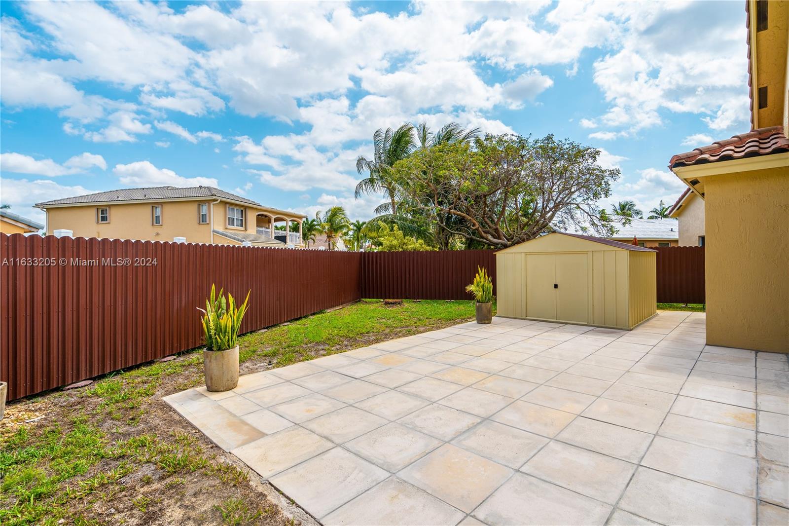 MIRAMAR PATIO HOMES - Residential Lease