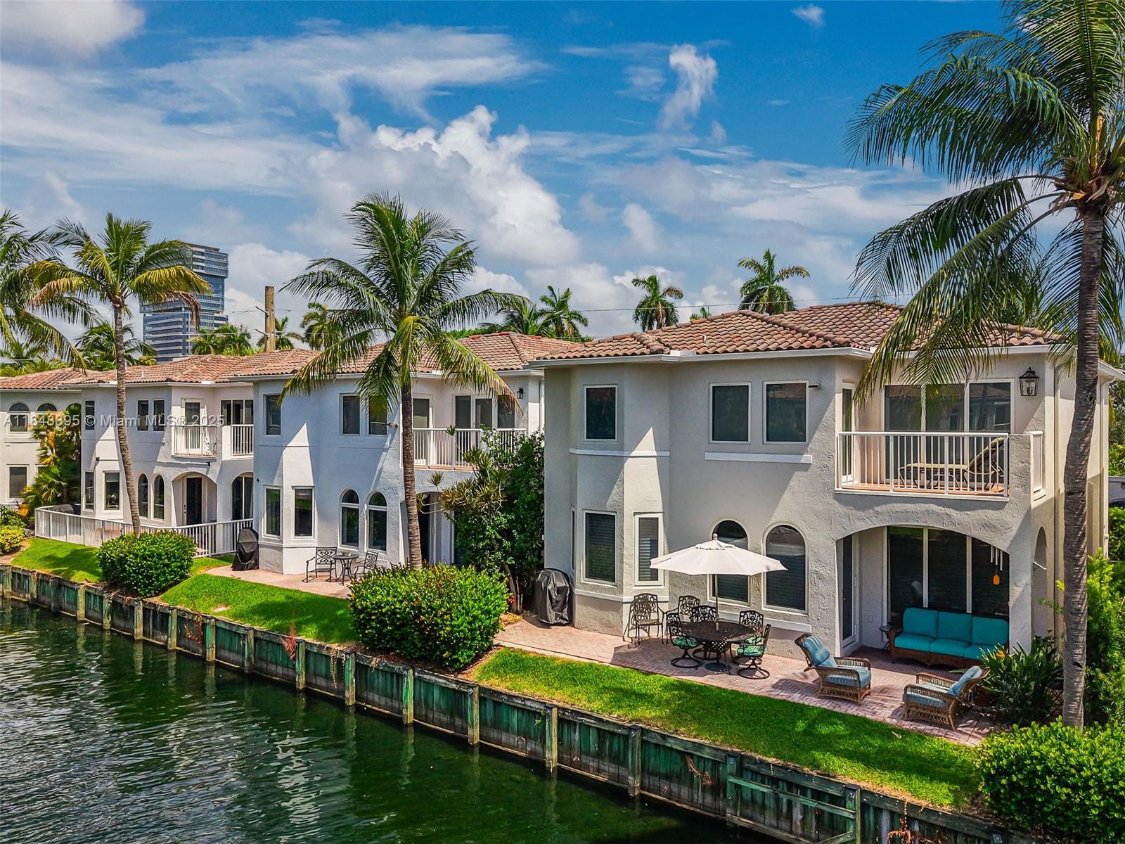 AVENTURA LAKES - PHASE II - Residential