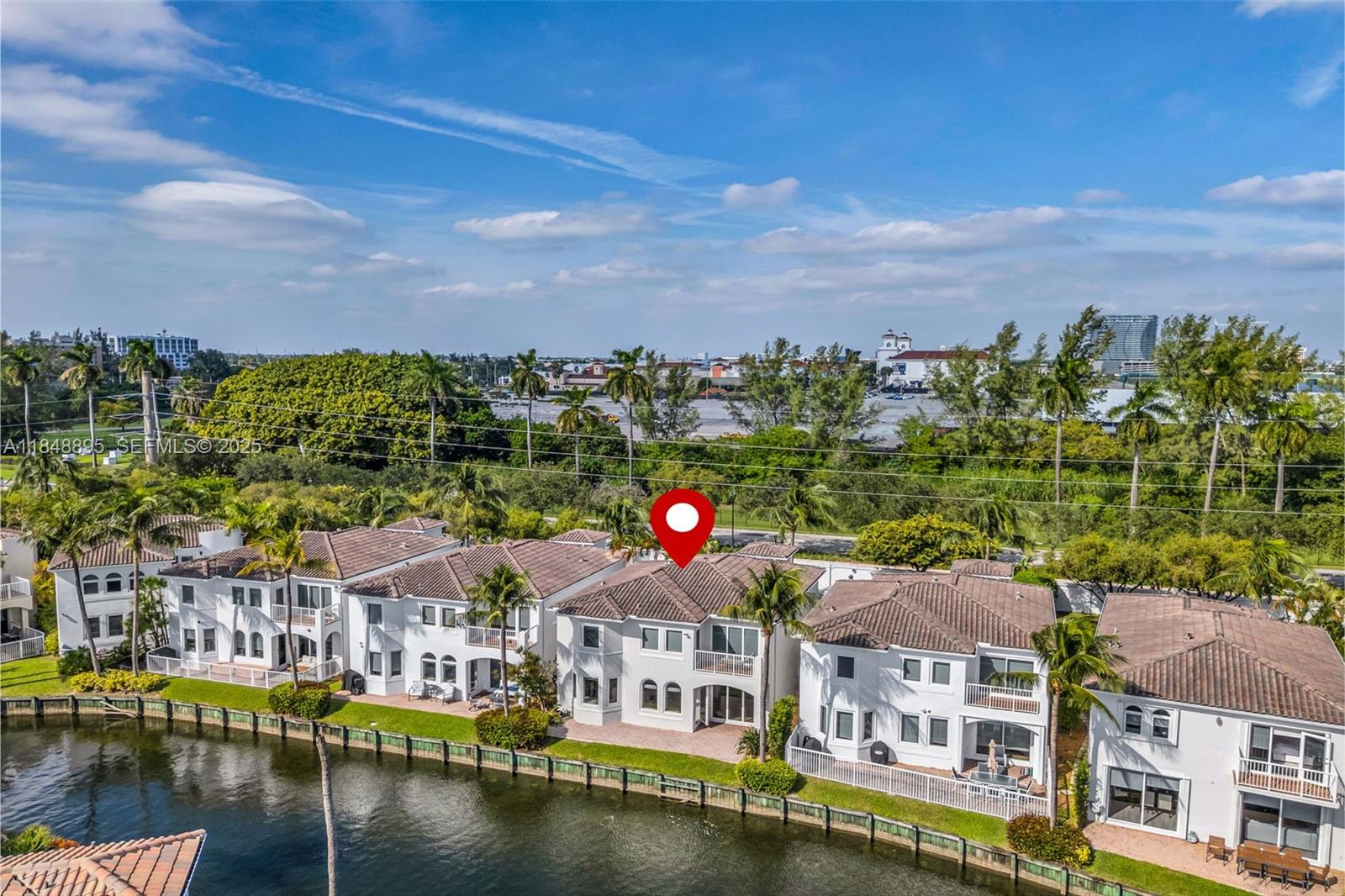 AVENTURA LAKES - PHASE II - Residential