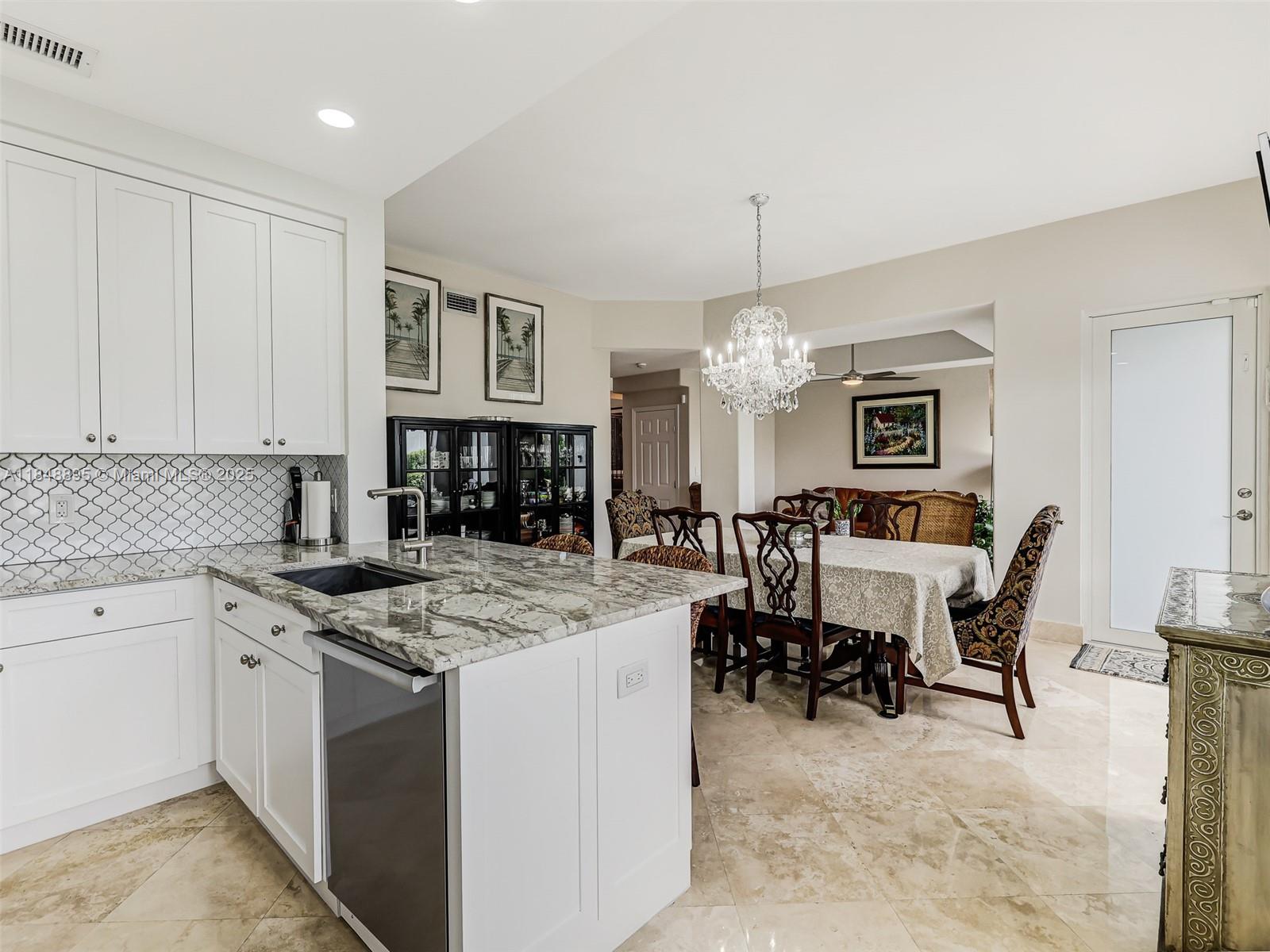 AVENTURA LAKES - PHASE II - Residential