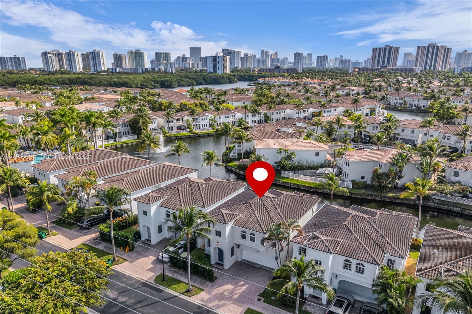 AVENTURA LAKES - PHASE II - Residential