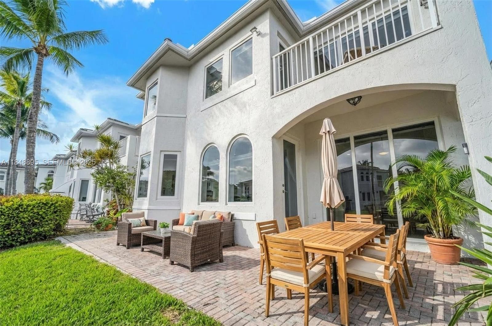 AVENTURA LAKES - PHASE II - Residential