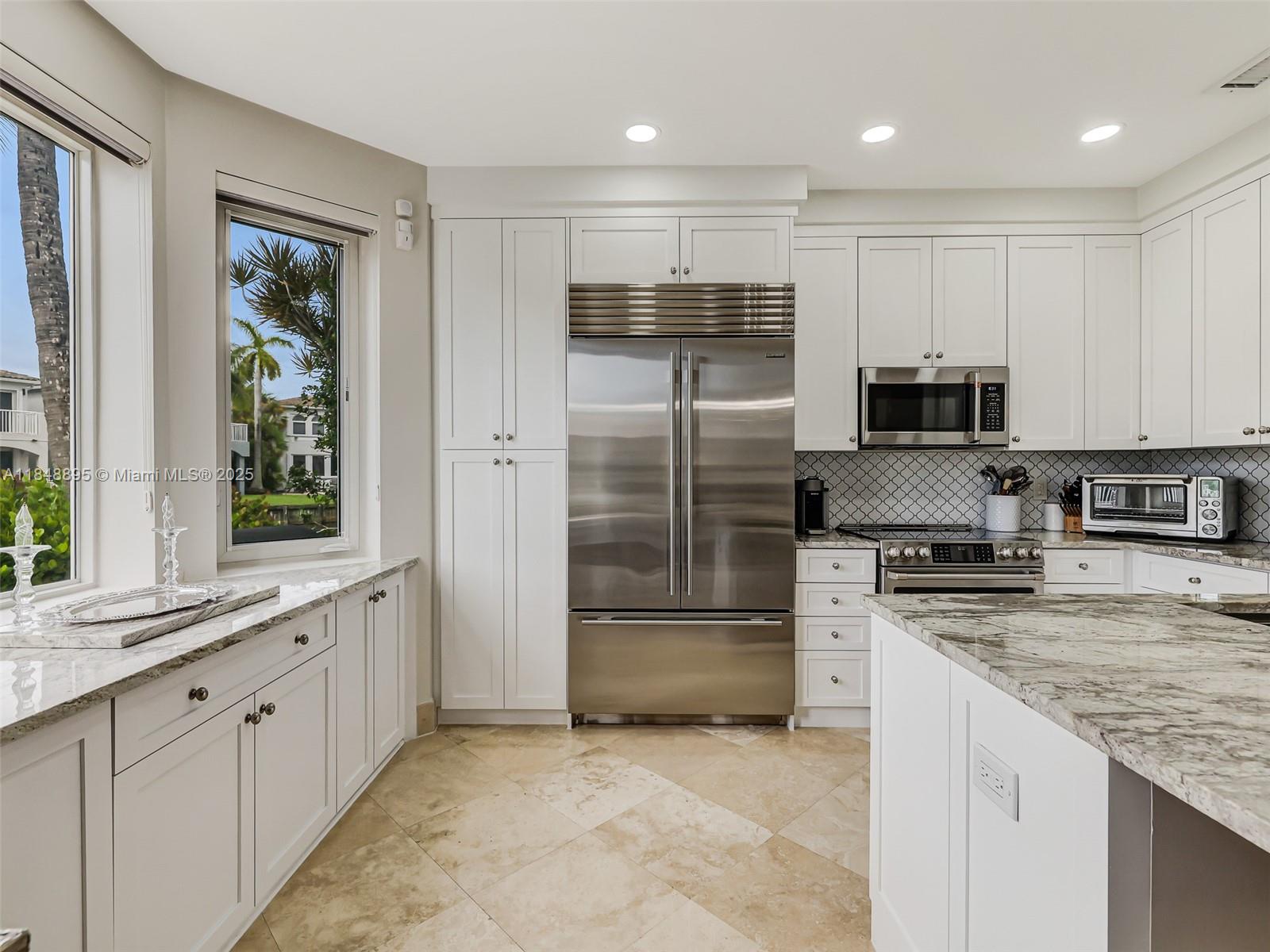 AVENTURA LAKES - PHASE II - Residential