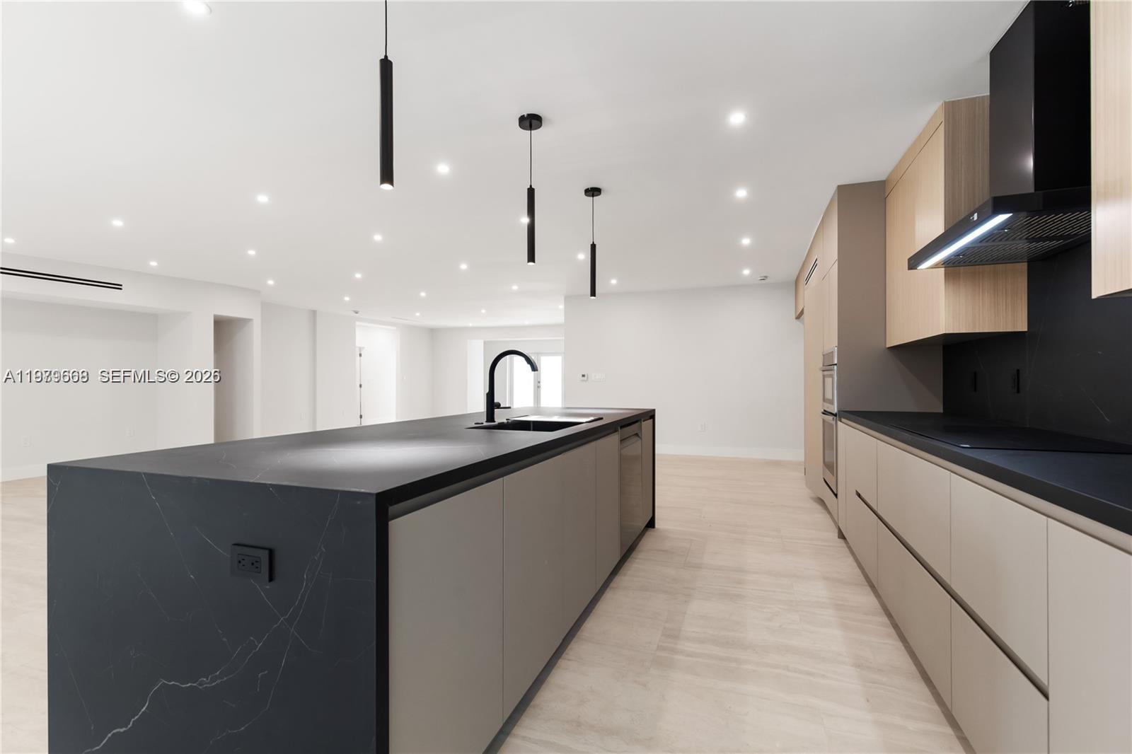 GOBLE MANOR - Residential Lease