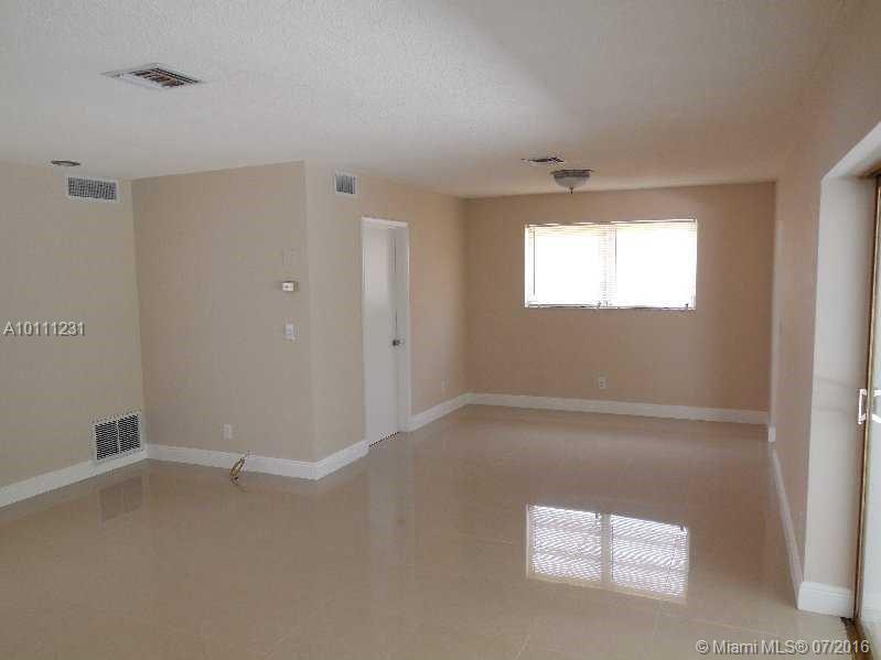 BOULEVARD HEIGHTS SEC TEN - Residential Lease