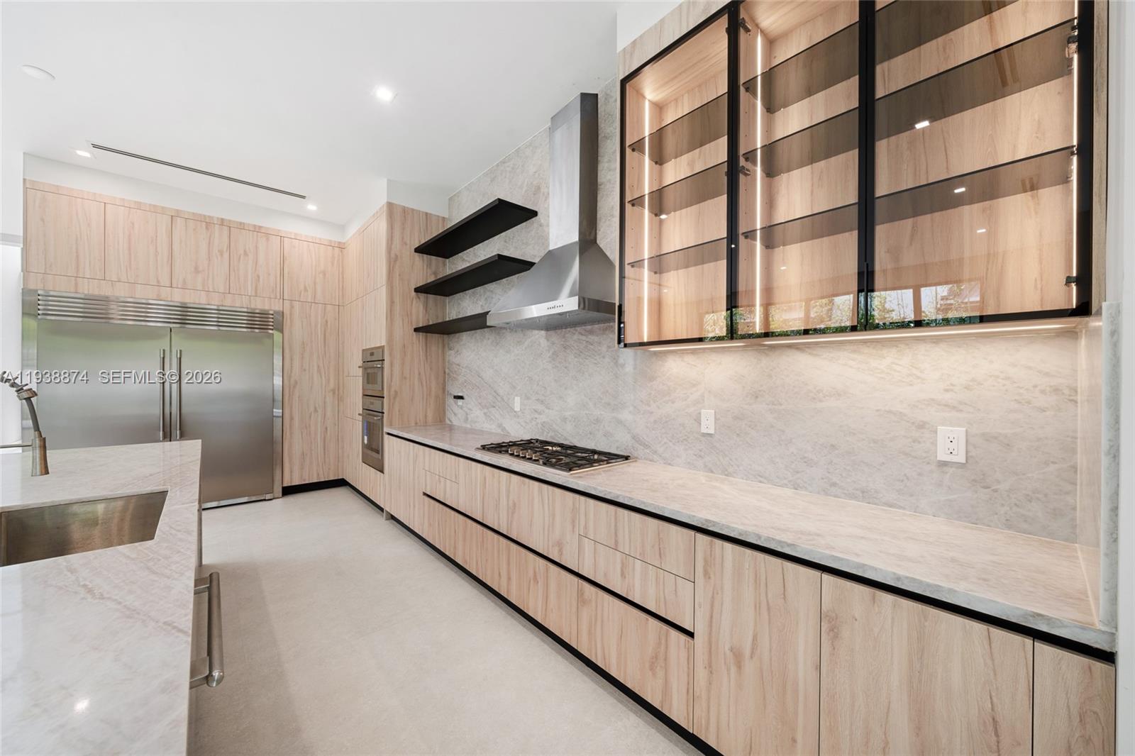 RIO VISTA C J HECTORS RES - Residential