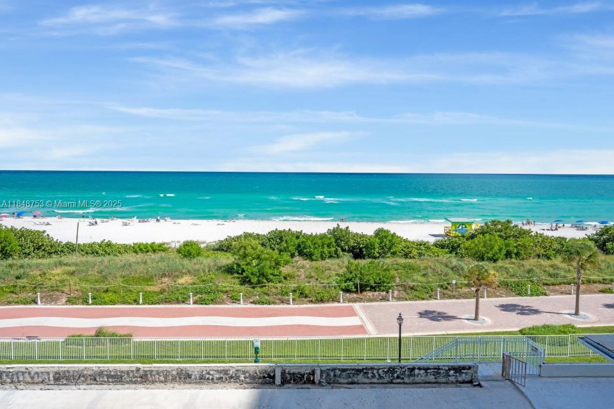 THE PAVILION CONDO - Residential