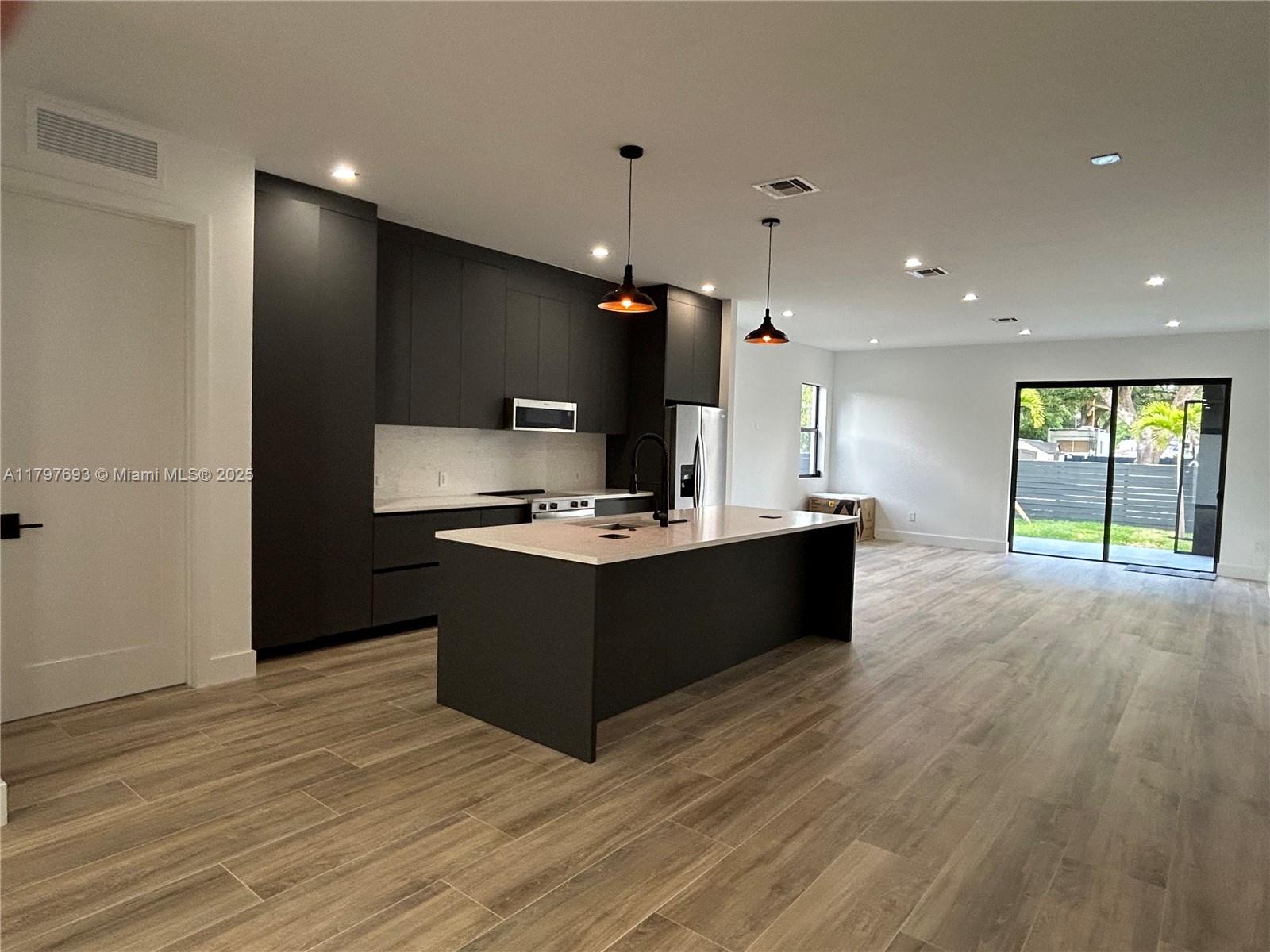 CHULA VISTA 3RD ADD - Residential