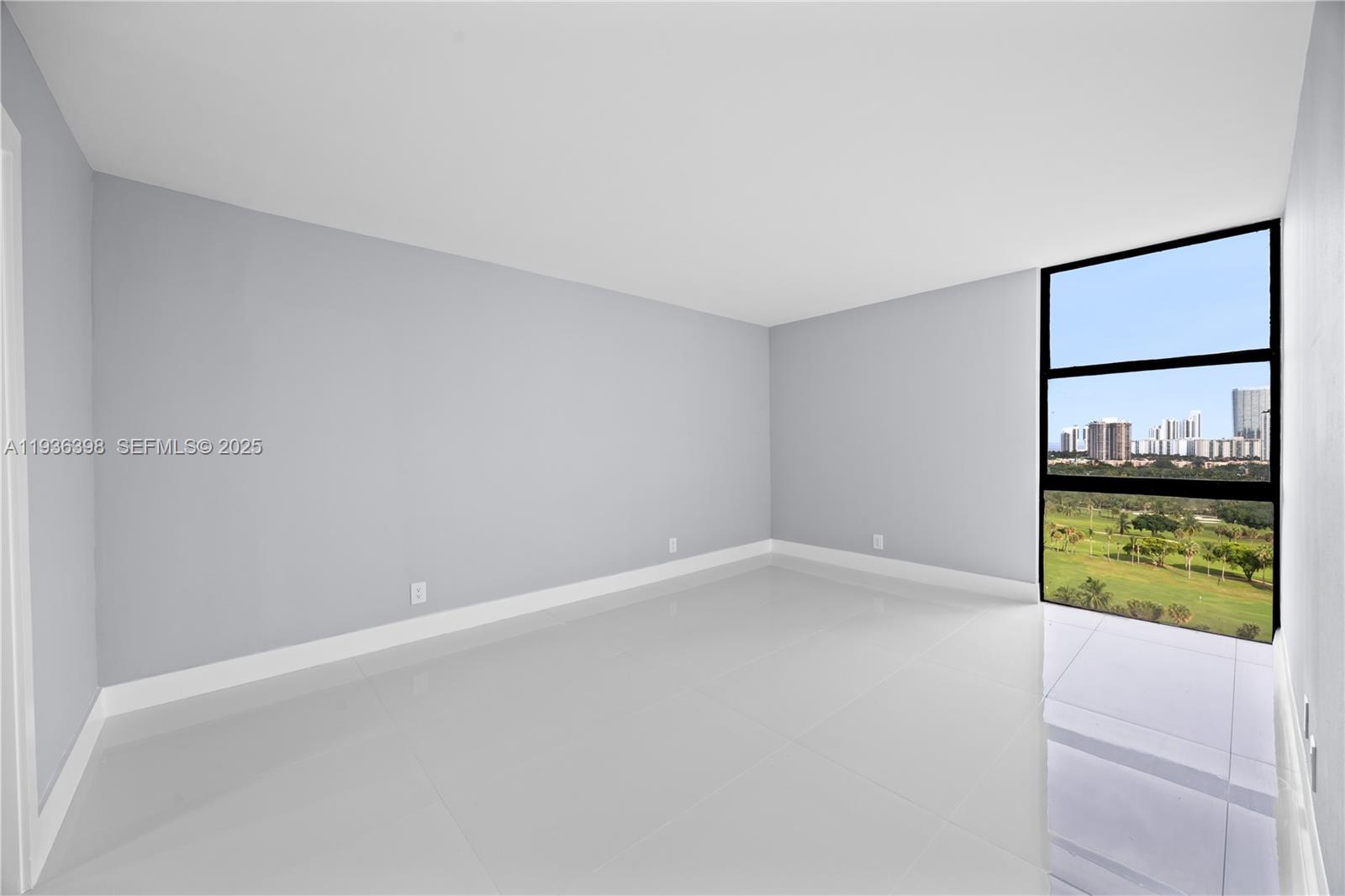 CORONADO CONDO- TOWER II - Residential