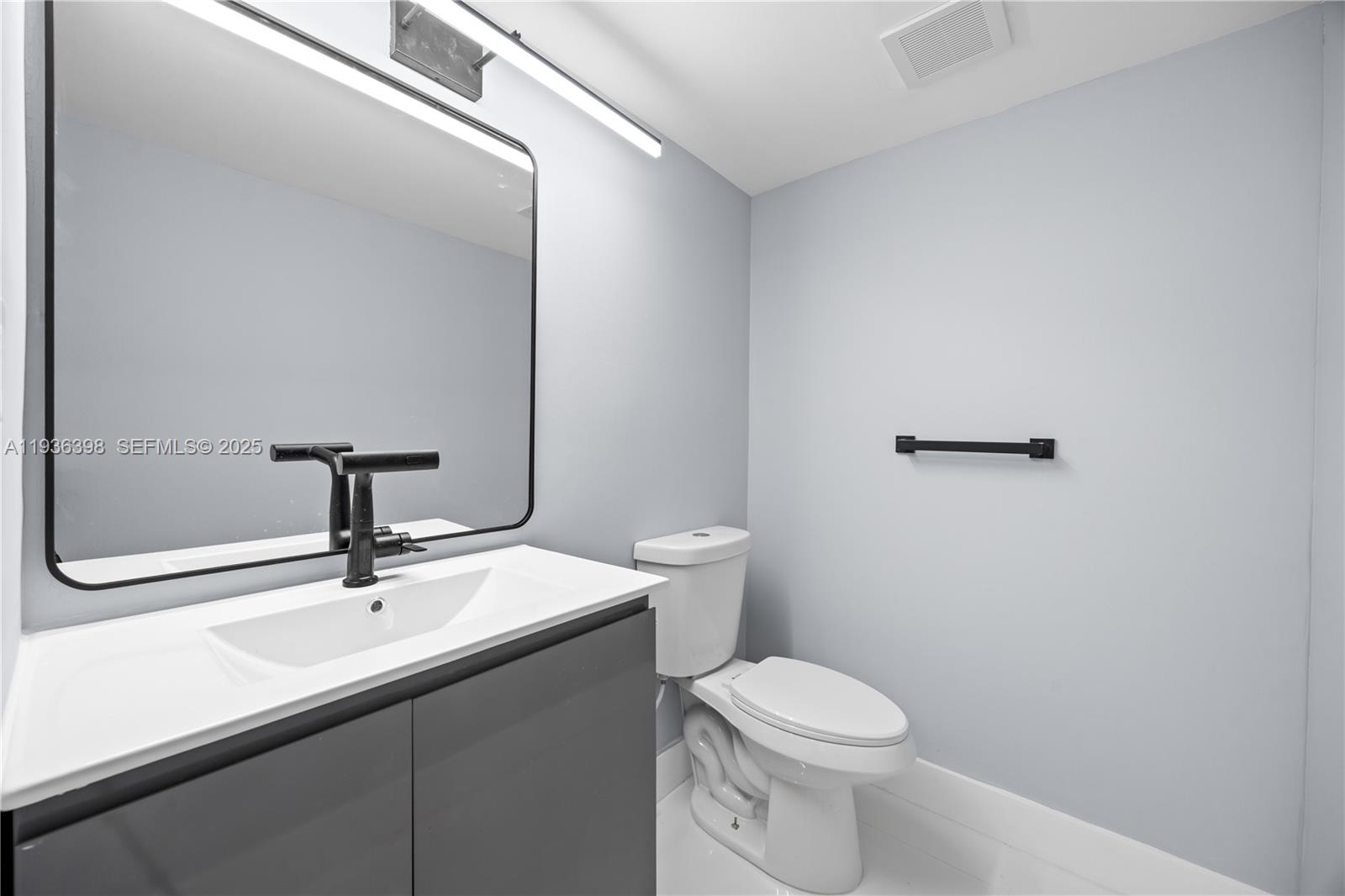 CORONADO CONDO- TOWER II - Residential