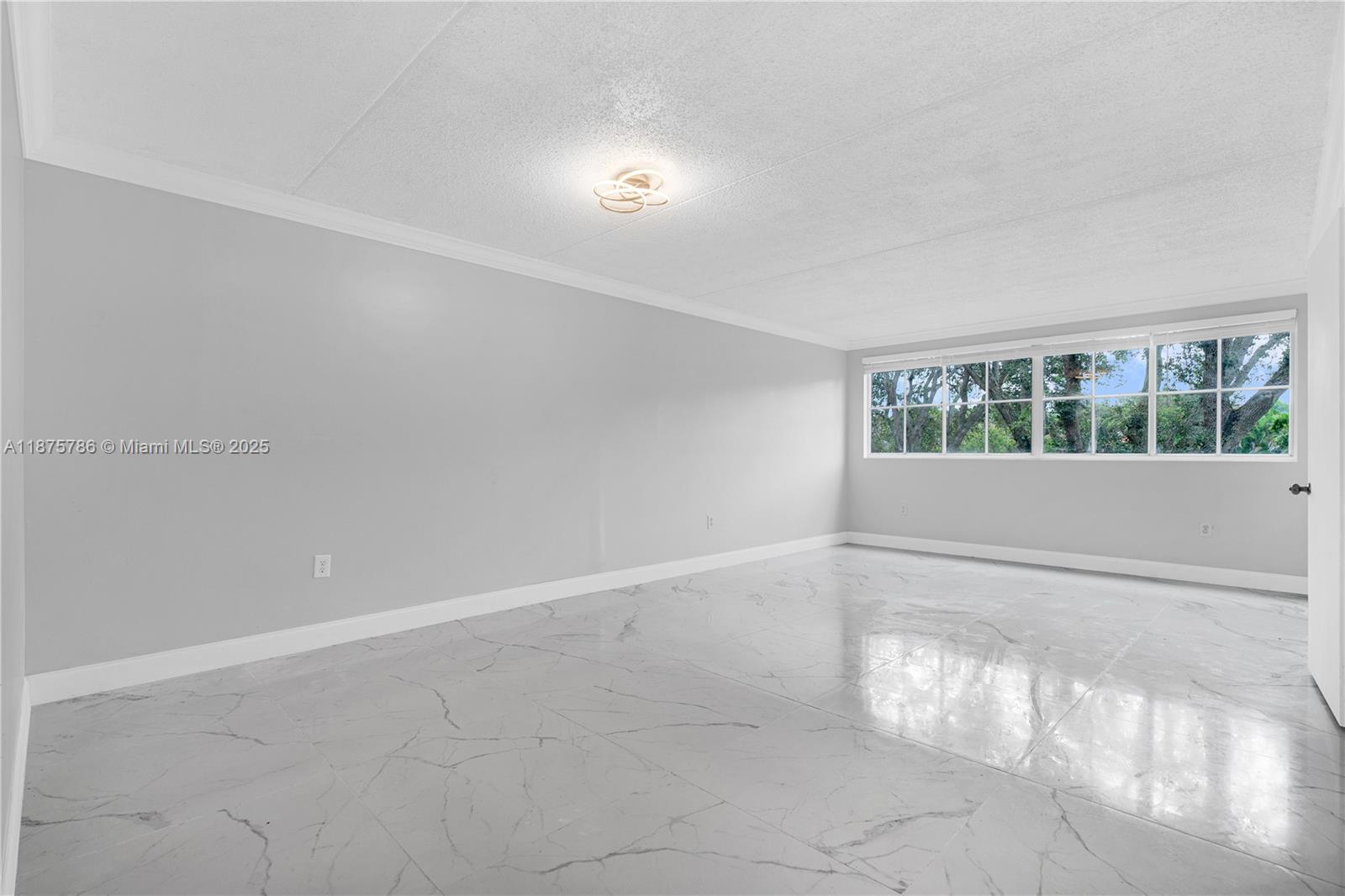 6135 NW 186th St 202
