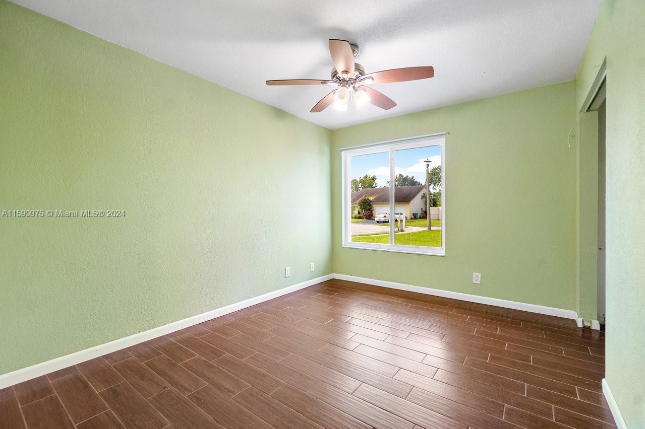 HERITAGE PINES - Residential