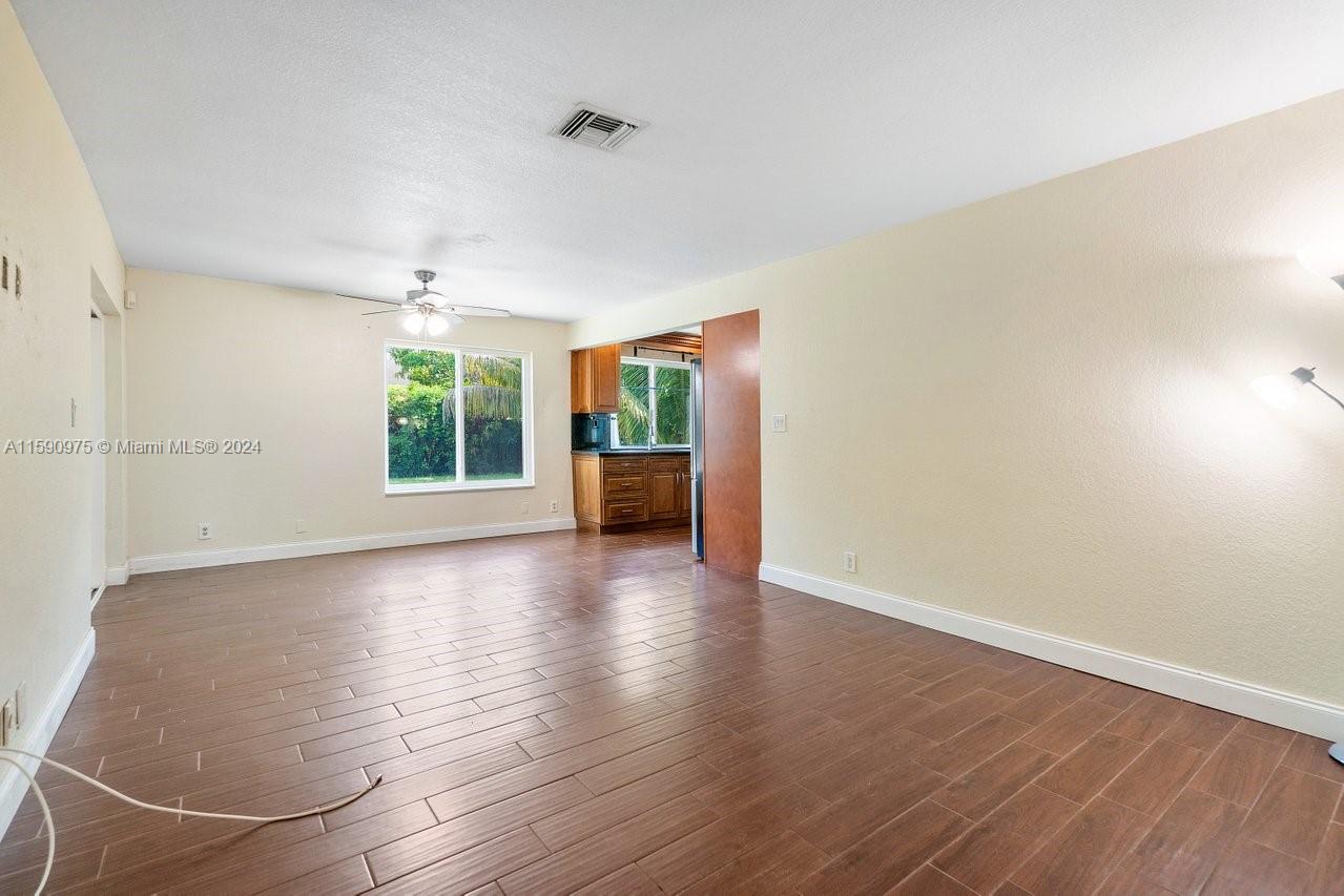 HERITAGE PINES - Residential