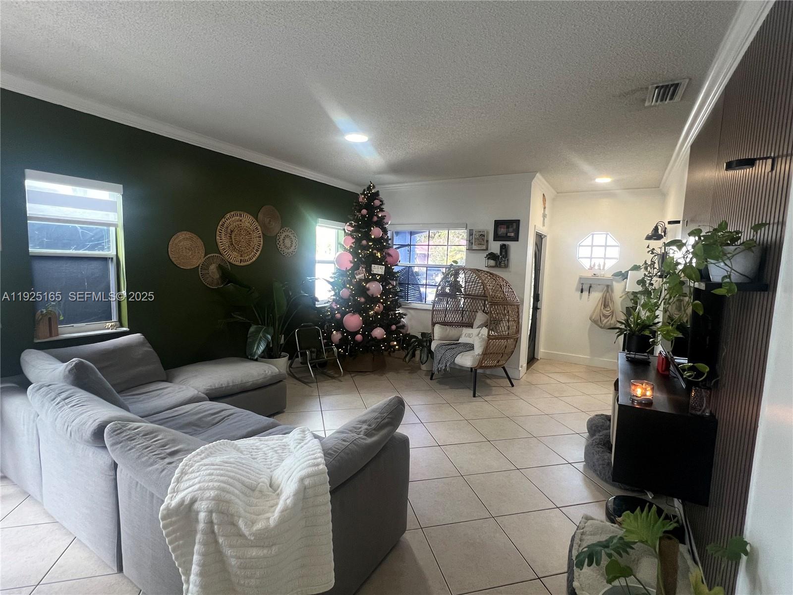 MAGNY SUB - Residential