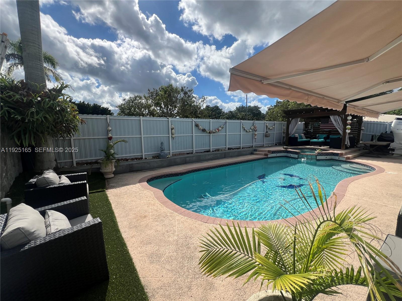 MAGNY SUB - Residential