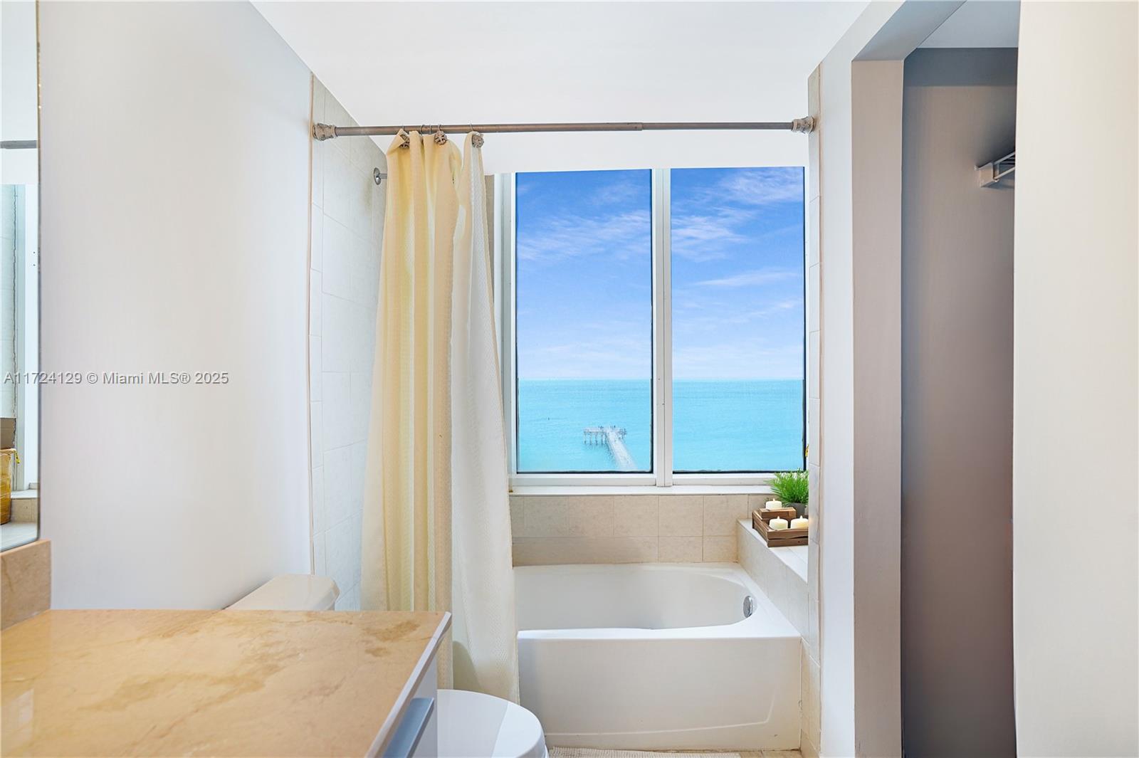 16699 Collins Ave 1002