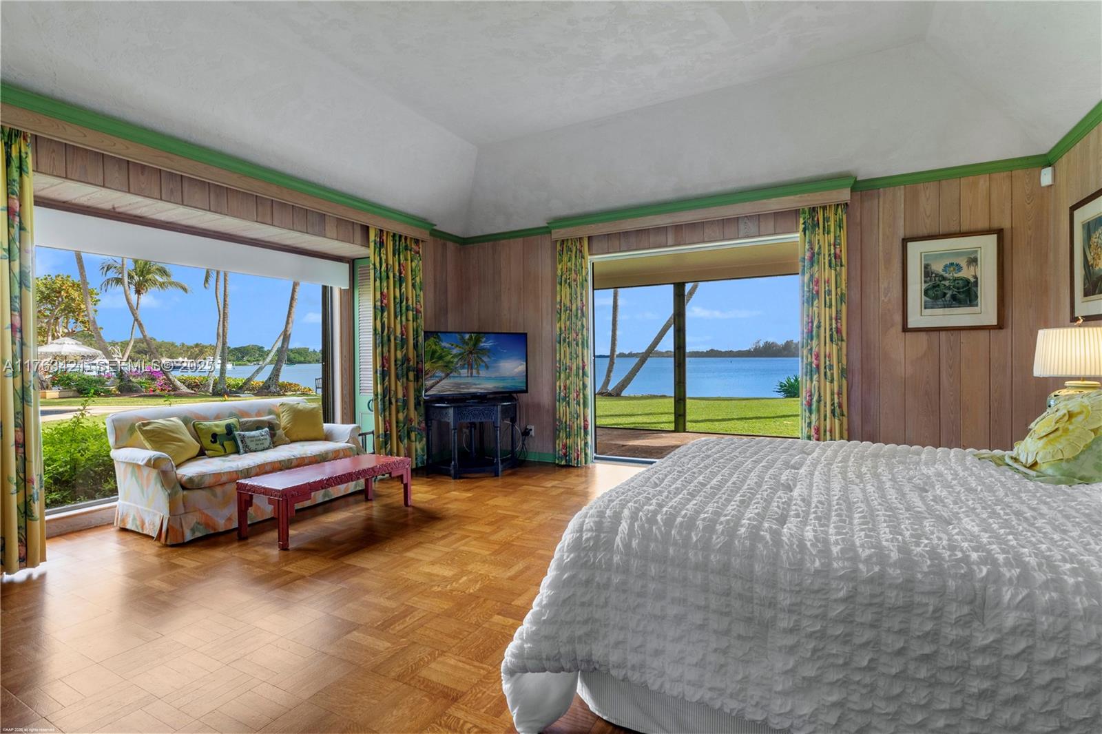 Jupiter Island - Residential