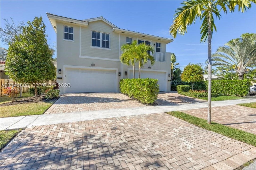Photo of 1031 NE 13th Ave #1031, Fort Lauderdale, FL 33304 (MLS # A12040665)
