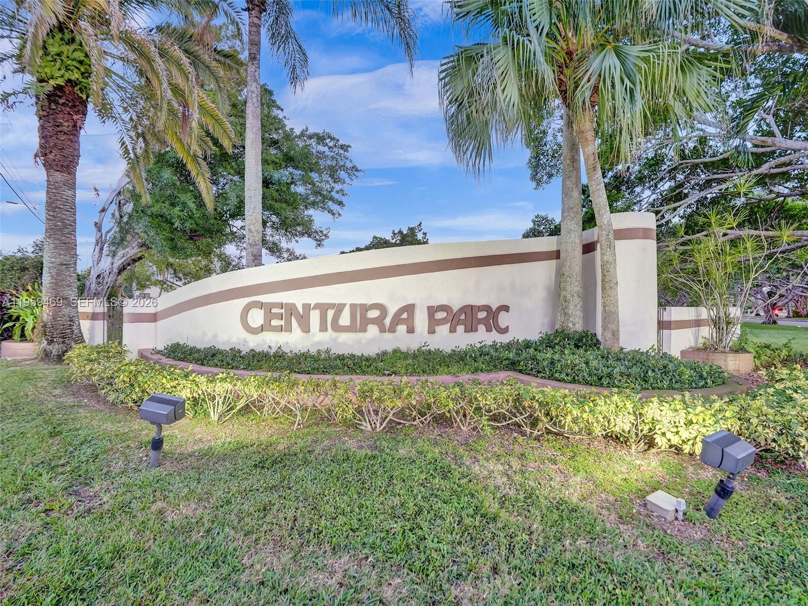 CENTURA PARC - Residential