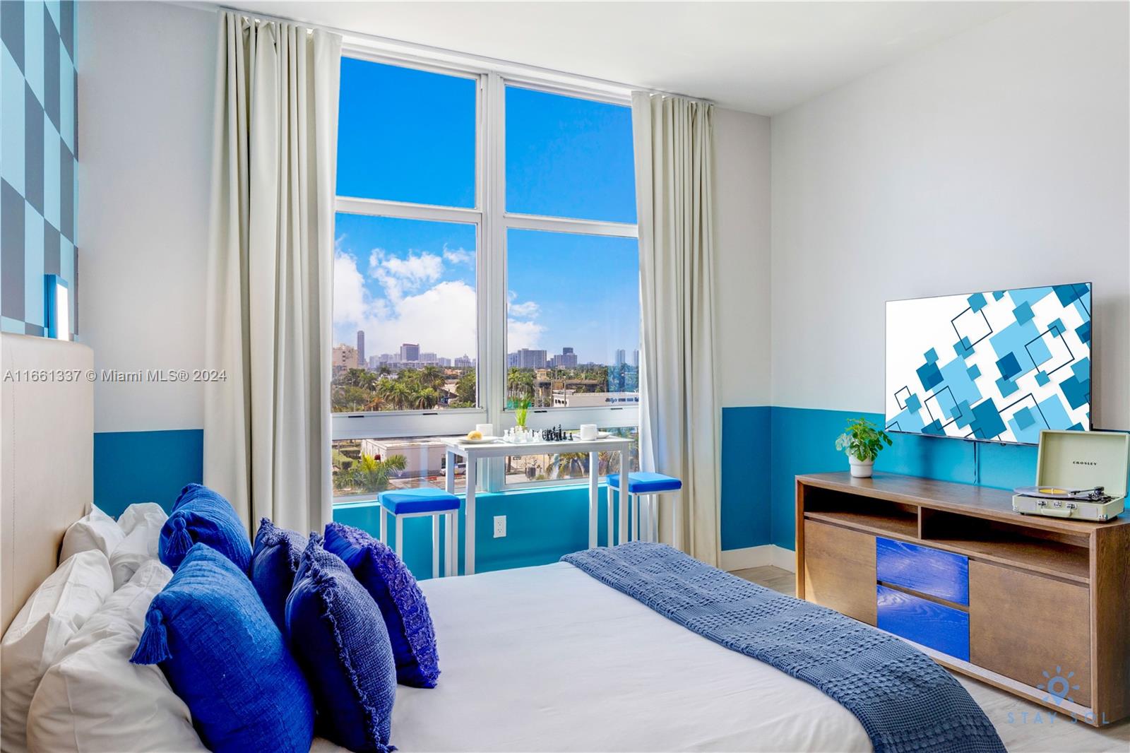 View photos, virtual tours, details... 777 N Ocean Dr S527