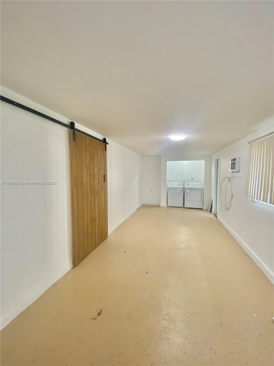 OCEAN ISLE ESTATE - Residential Lease