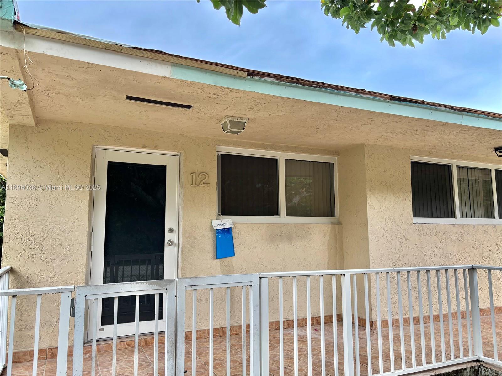 OCEAN ISLE ESTATE - Residential Lease