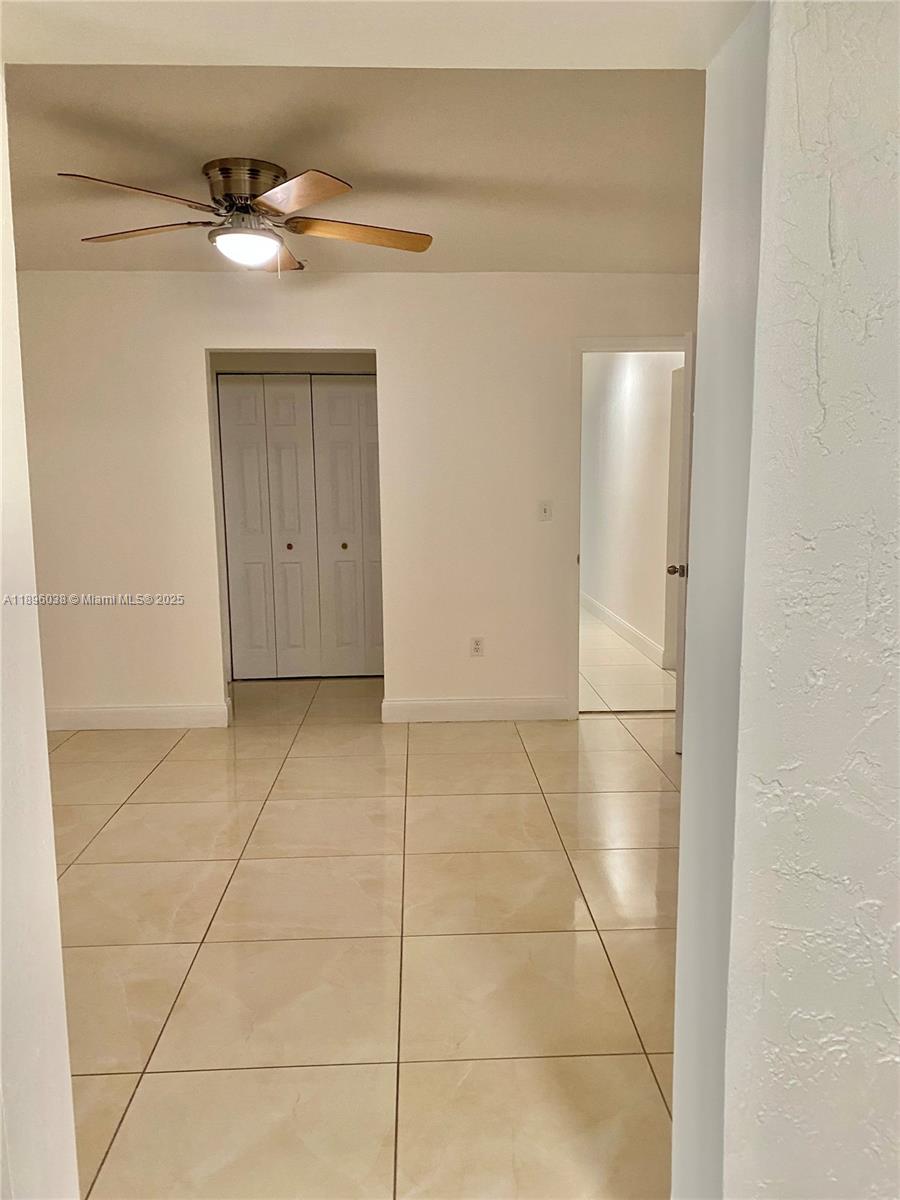 OCEAN ISLE ESTATE - Residential Lease