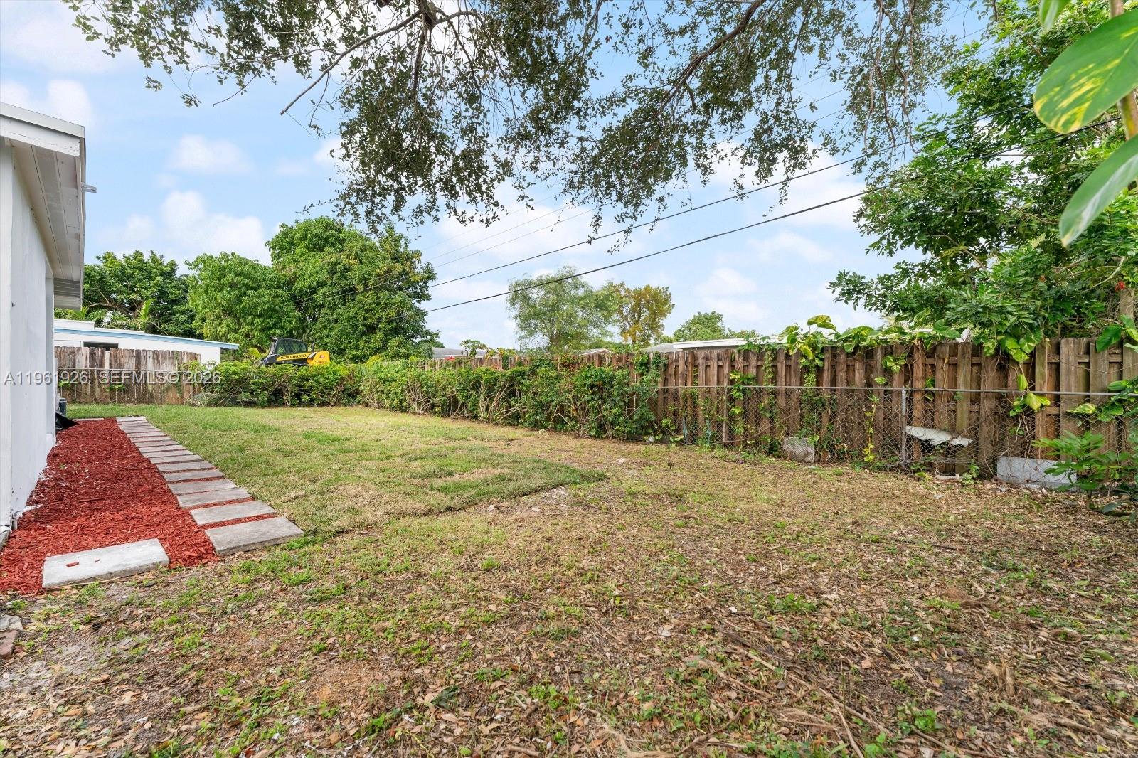 SUNRISE GOLF VILLAGE SEC - Residential