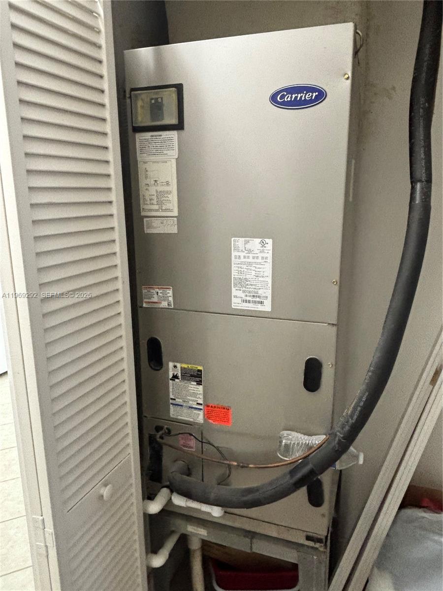 CAMBRIDGE ESTATES - Residential Lease